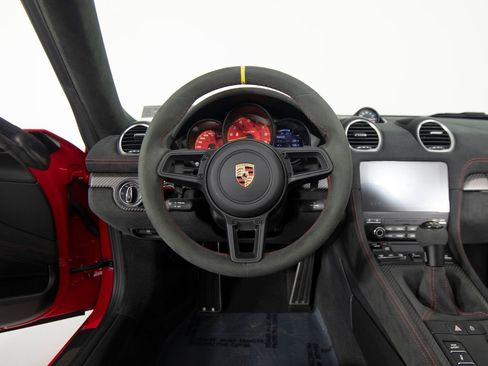 Certified 2025 Porsche 718 Boxster Spyder RS RWD image 17