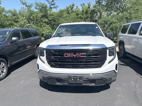 Used 2022 GMC Sierra 1500 Pro w/ Pro Value Package RWD image 2