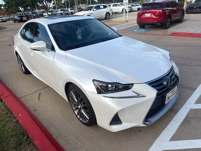 Used 2017 Lexus IS 200t RWD image 1