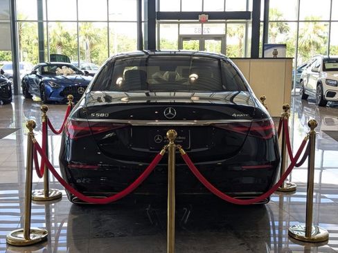 New 2025 Mercedes-Benz S 580 4MATIC Sedan image 7