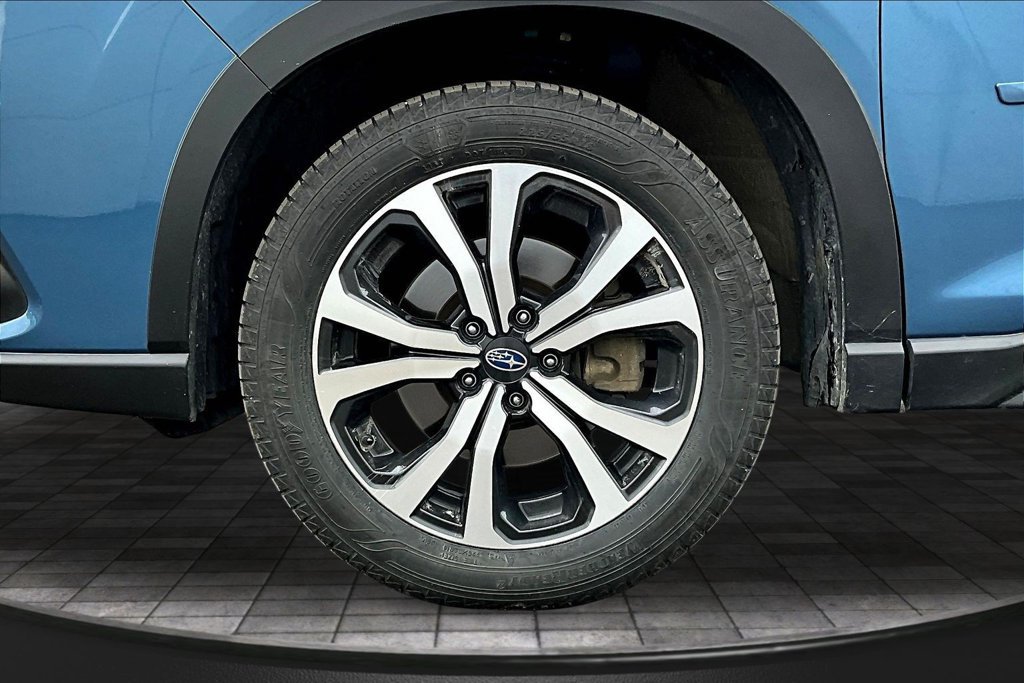 Used 2023 Subaru Forester Limited AWD/4WD image 35