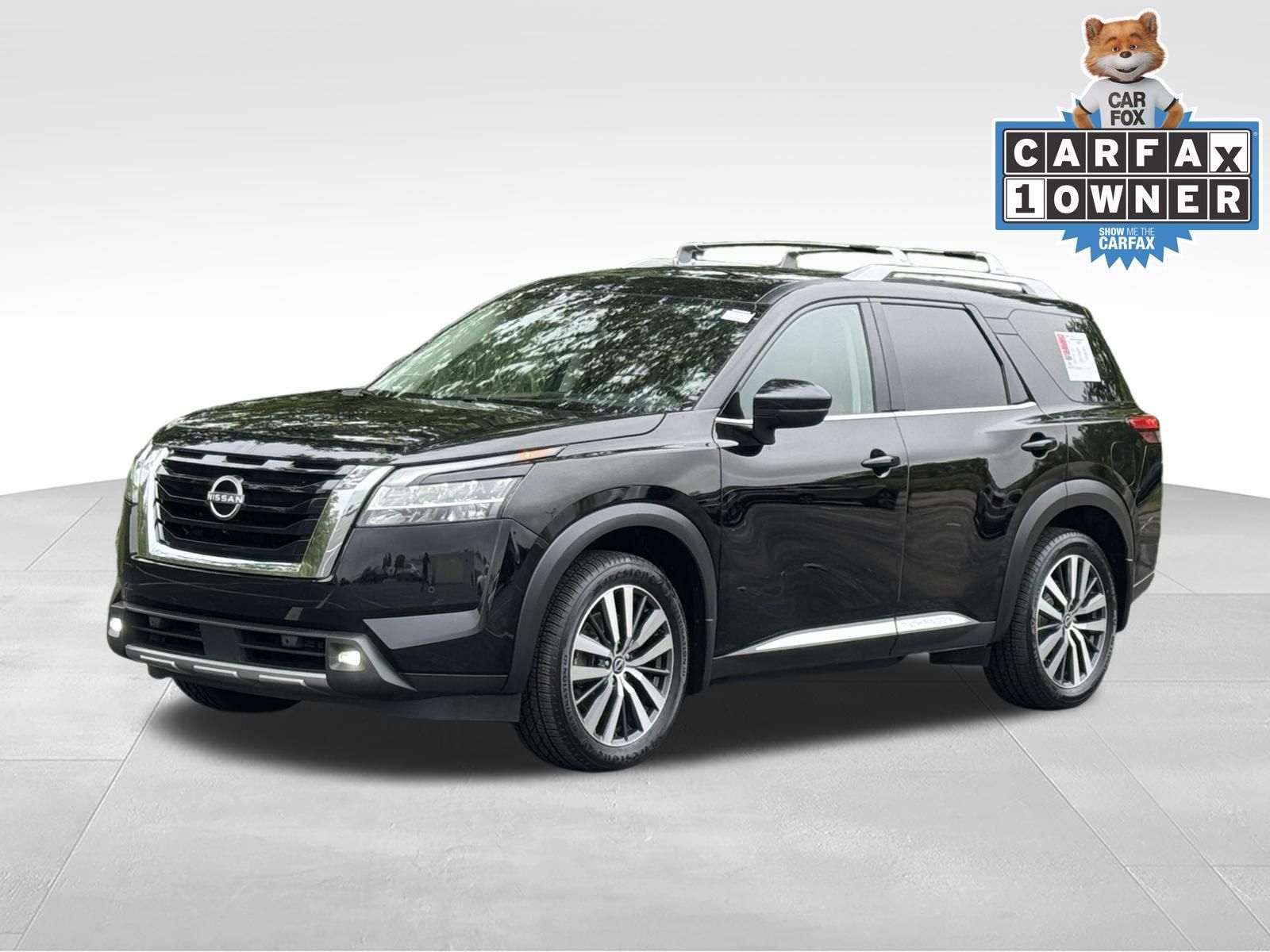 Used 2022 Nissan Pathfinder Platinum w/ Cargo Package AWD/4WD image 9