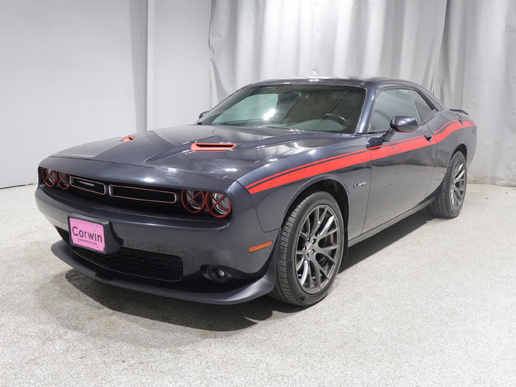 Used 2016 Dodge Challenger SXT w/ Sound Group RWD image 13