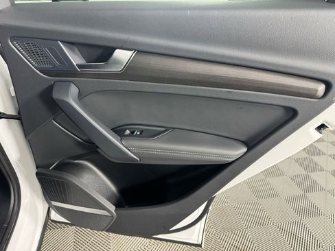 Used 2024 Audi Q5 2.0T Premium Plus image 30