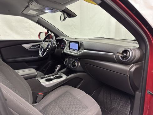 Used 2019 Chevrolet Blazer LT image 37