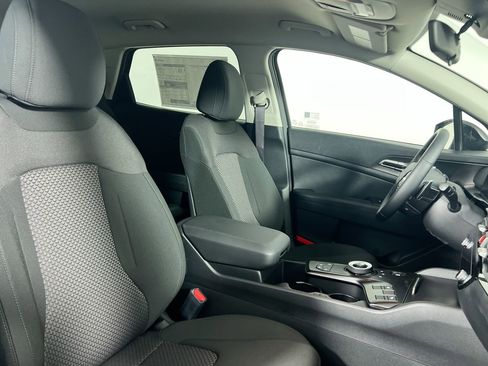 New 2026 Kia Sportage S image 31