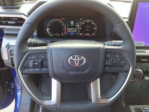 New 2025 Toyota Tacoma TRD Off-Road image 12