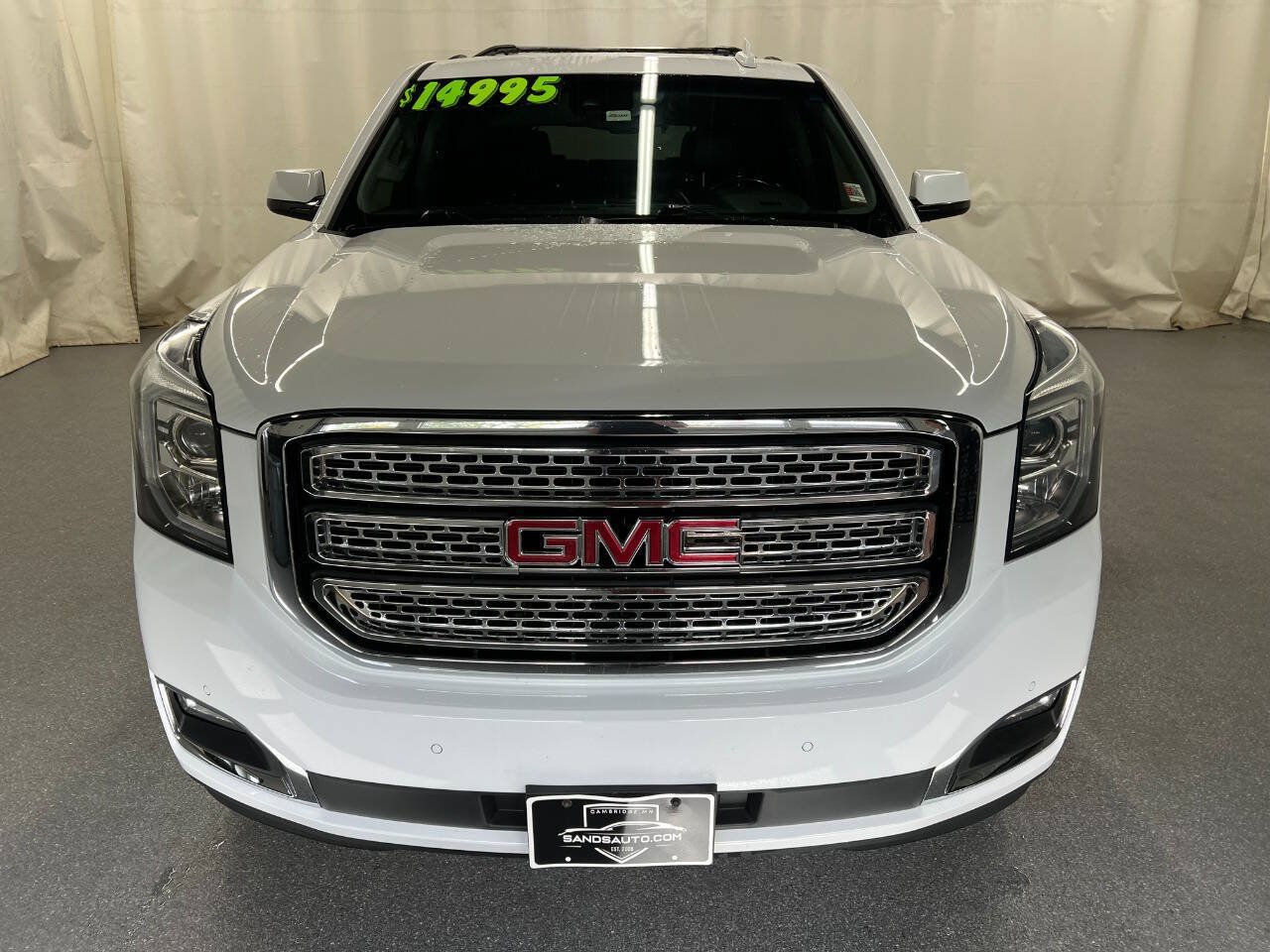 Used 2019 GMC Yukon SLT AWD/4WD image 2