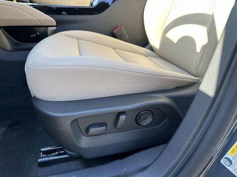 New 2026 Buick Envision Preferred AWD/4WD image 10