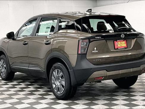 New 2026 Nissan Kicks S FWD image 4