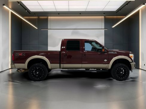 Used 2011 Ford F250 King Ranch w/ FX4 Off Road Pkg AWD/4WD image 7
