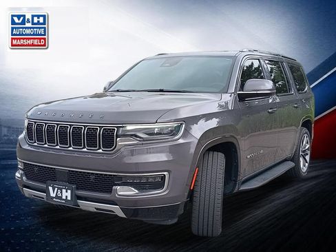 Used 2022 Jeep Wagoneer Series II w/ Premium Group I AWD/4WD image 8
