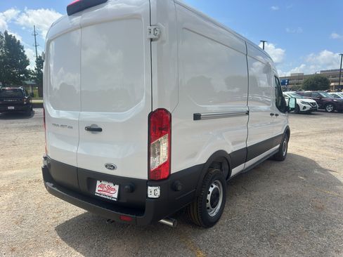 New 2025 Ford Transit 250 148 Medium Roof w/ Load Area Protection Package image 5