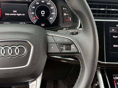 Certified 2025 Audi Q7 3.0T Premium Plus AWD/4WD image 18
