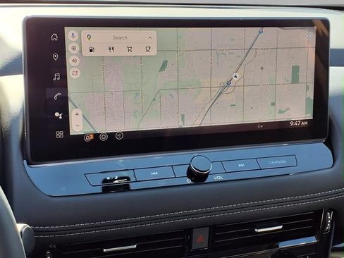 Certified 2025 Nissan Rogue SL w/ Tech Package image 9