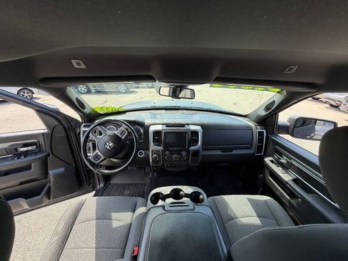 Used 2022 RAM 1500 Classic Warlock AWD/4WD image 15