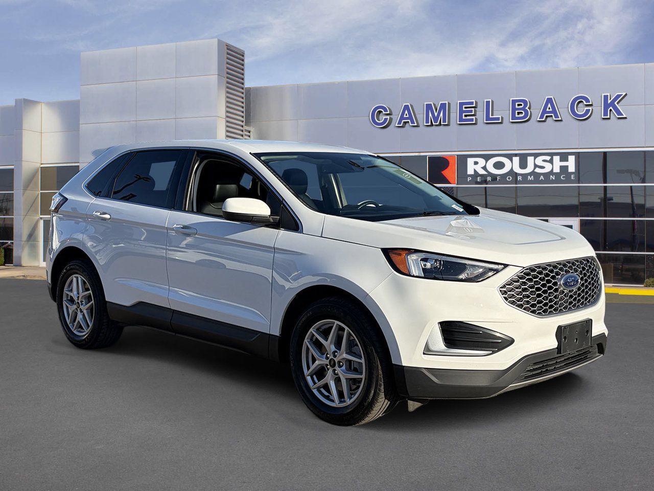 Used 2024 Ford Edge SEL AWD/4WD image 8