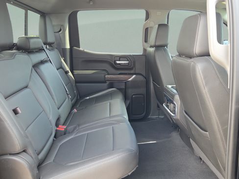 Used 2022 GMC Sierra 1500 SLT w/ SLT Premium Package AWD/4WD image 15