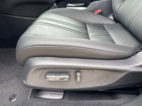 New 2026 Honda HR-V EX-L image 7