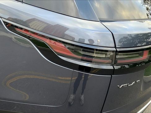 Used 2026 Land Rover Range Rover Velar S image 28