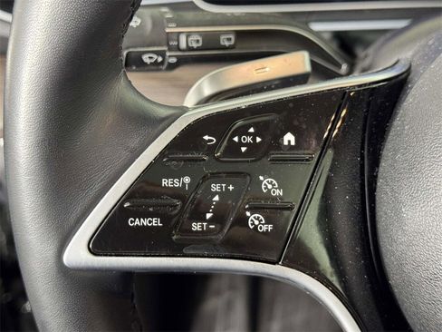 Used 2025 Mercedes-Benz GLE 350 4MATIC image 22