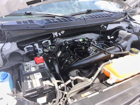 Used 2020 Ford F150 XL w/ Equipment Group 101A Mid RWD image 13