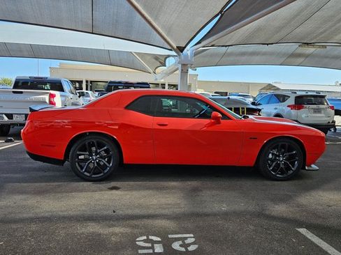 Used 2023 Dodge Challenger R/T w/ Blacktop Package RWD image 4