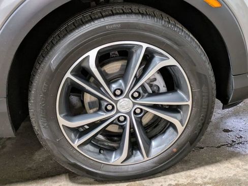 Used 2023 Buick Encore GX Essence image 28