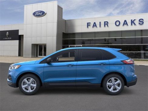 New 2024 Ford Edge SE image 3