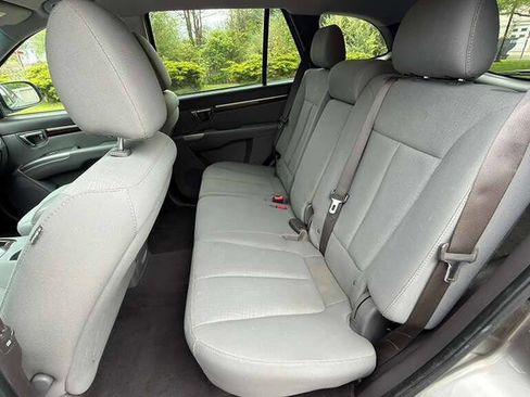 Used 2012 Hyundai Santa Fe GLS AWD/4WD image 19