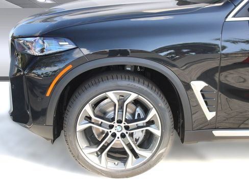 New 2026 BMW X5 sDrive40i w/ Executive Package image 11