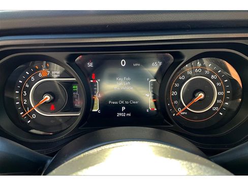 Certified 2024 Jeep Wrangler Unlimited Rubicon 392 image 27