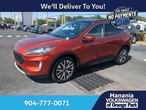 Used 2020 Ford Escape Titanium AWD/4WD image 8