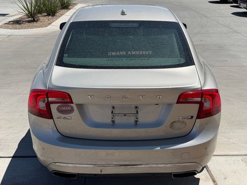 Used 2018 Volvo S60 T5 Inscription w/ Climate Package AWD/4WD image 14