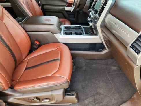 Used 2022 Ford F250 King Ranch w/ King Ranch Ultimate Package image 13