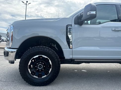 Used 2026 Ford F250 Lariat w/ Tremor Off-Road Package AWD/4WD image 5