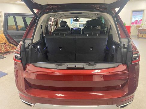 Used 2024 BMW X7 xDrive40i image 16