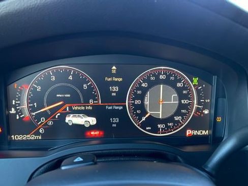 Used 2015 Cadillac Escalade ESV Premium RWD image 16