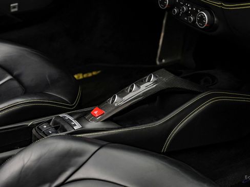 Used 2017 Ferrari 488 Spider image 73