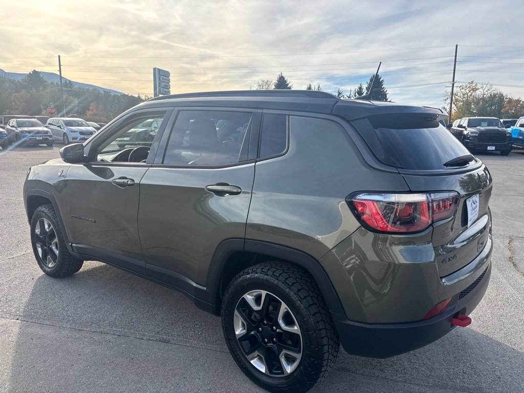 Used 2017 Jeep Compass Trailhawk w/ Cold Weather Group AWD/4WD image 6