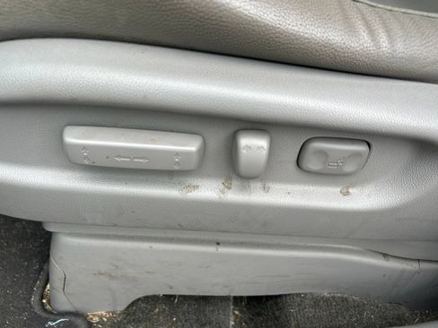 Used 2015 Honda Odyssey EX-L image 17