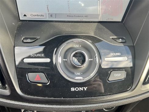 Used 2018 Ford Escape Titanium image 37