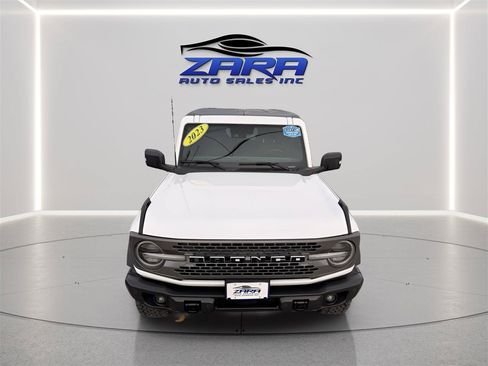 Used 2023 Ford Bronco Badlands AWD/4WD image 2