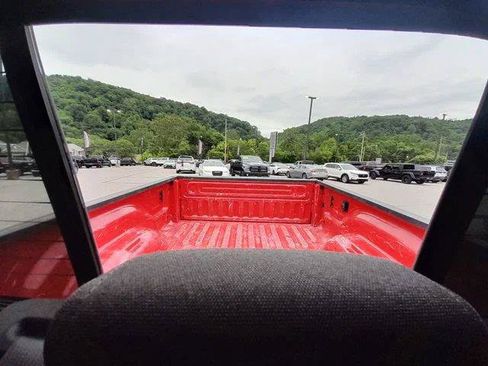Used 2024 RAM 2500 Tradesman w/ Chrome Appearance Group AWD/4WD image 41
