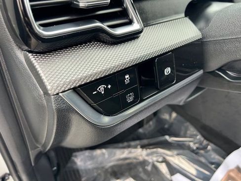 Certified 2023 Kia Sportage LX image 15