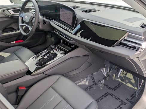 New 2025 Audi A5 2.0T Premium image 9