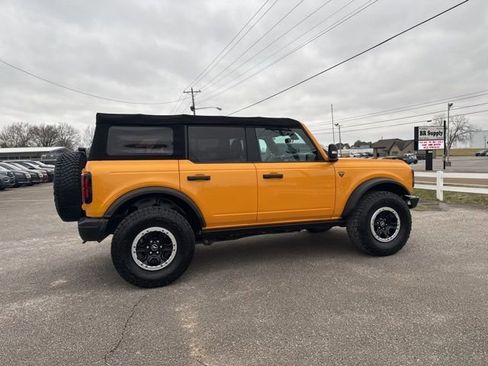 Used 2022 Ford Bronco Badlands image 12