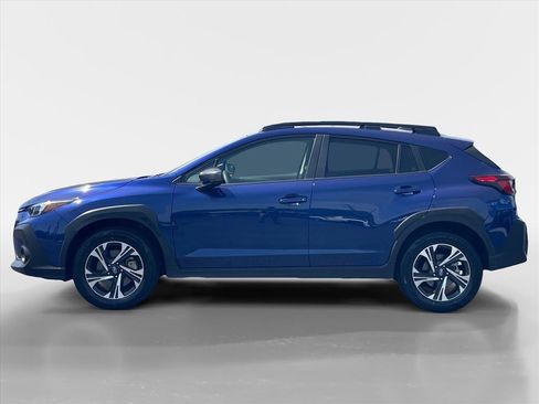 Used 2025 Subaru Crosstrek 2.0i Premium AWD/4WD image 6