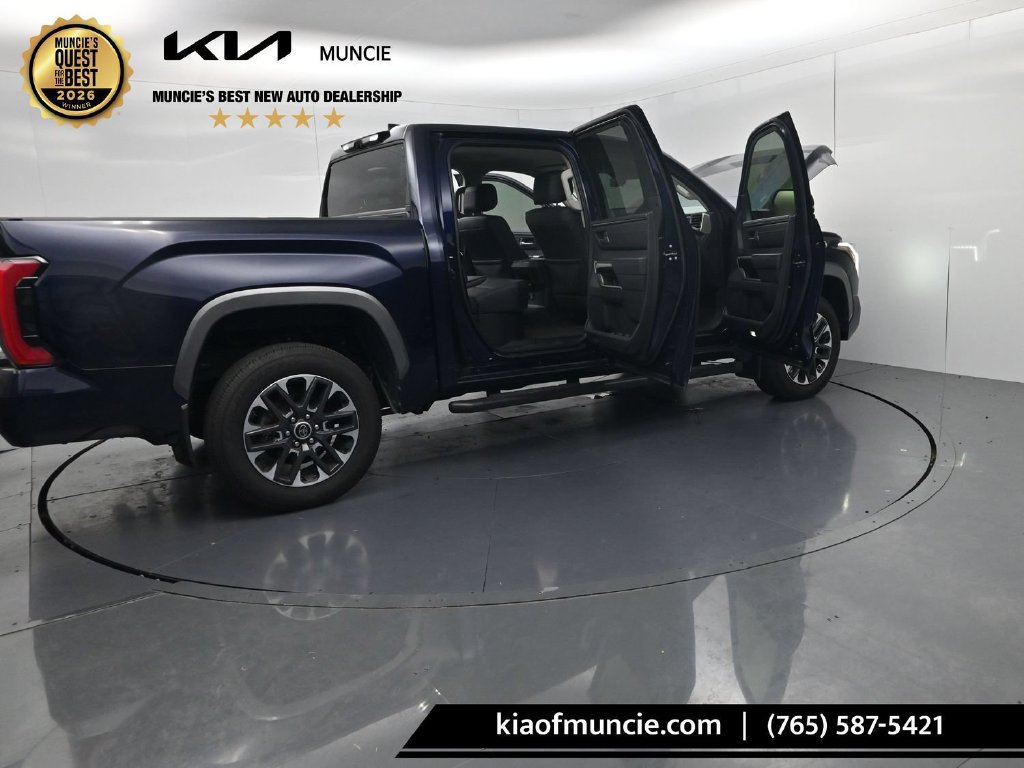 Used 2024 Toyota Tundra Limited AWD/4WD image 62