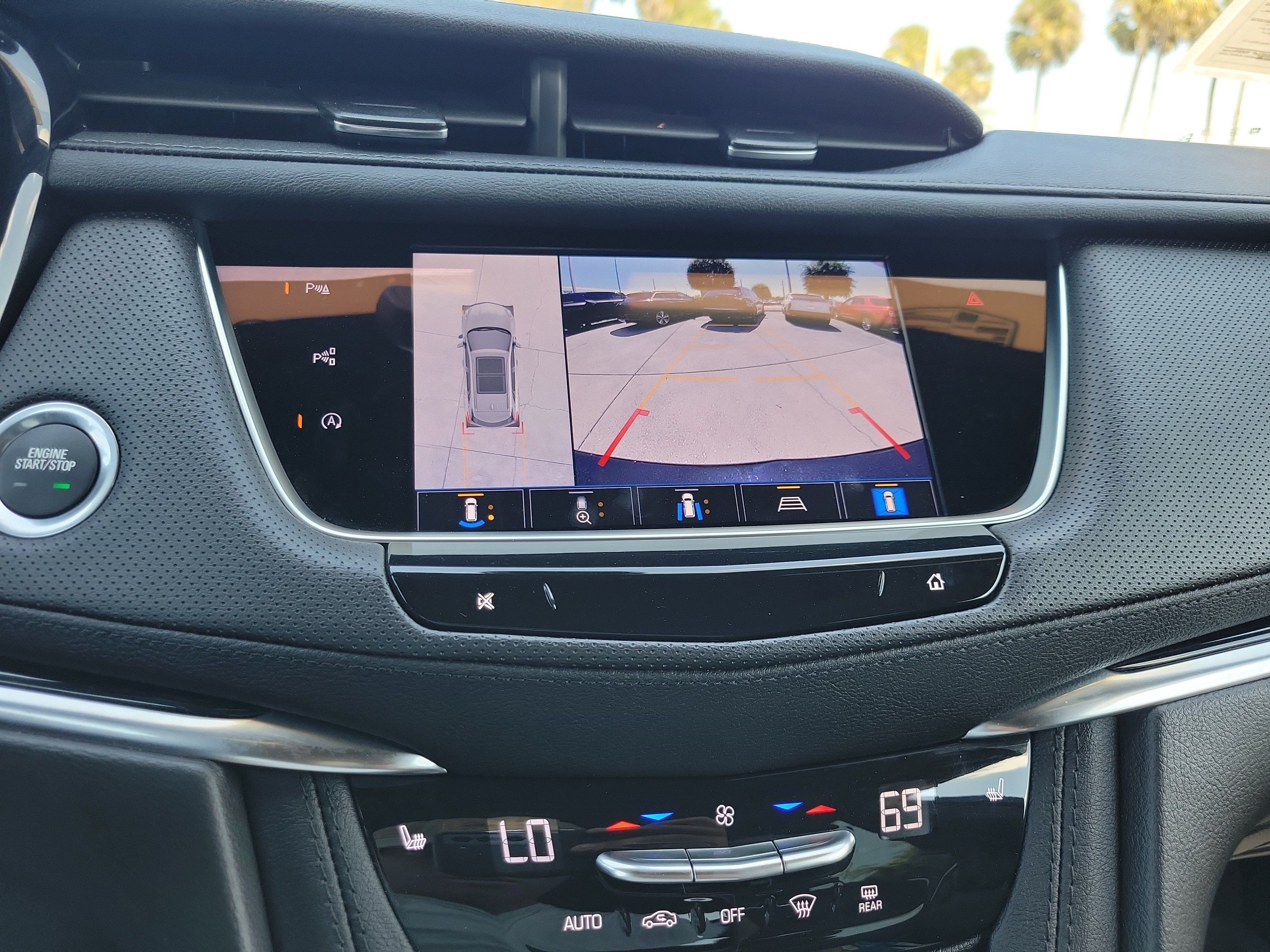 Certified 2025 Cadillac XT5 Premium Luxury w/ Technology Package AWD/4WD image 23